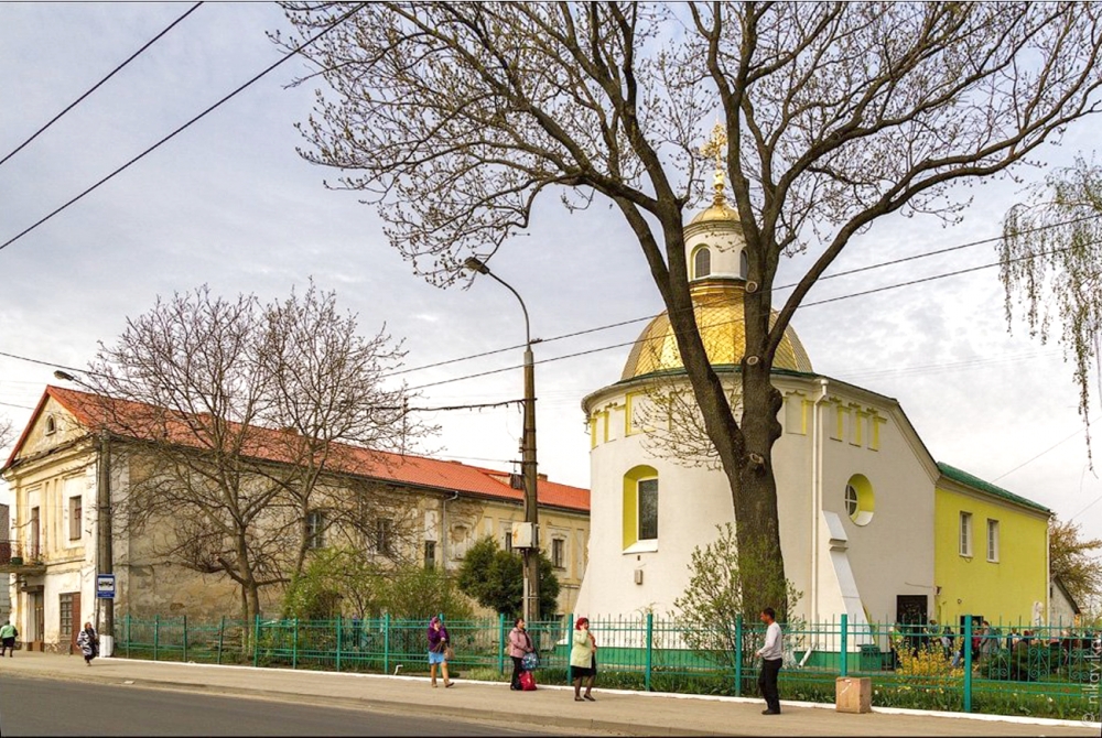 Хрестовоздвиженська церква