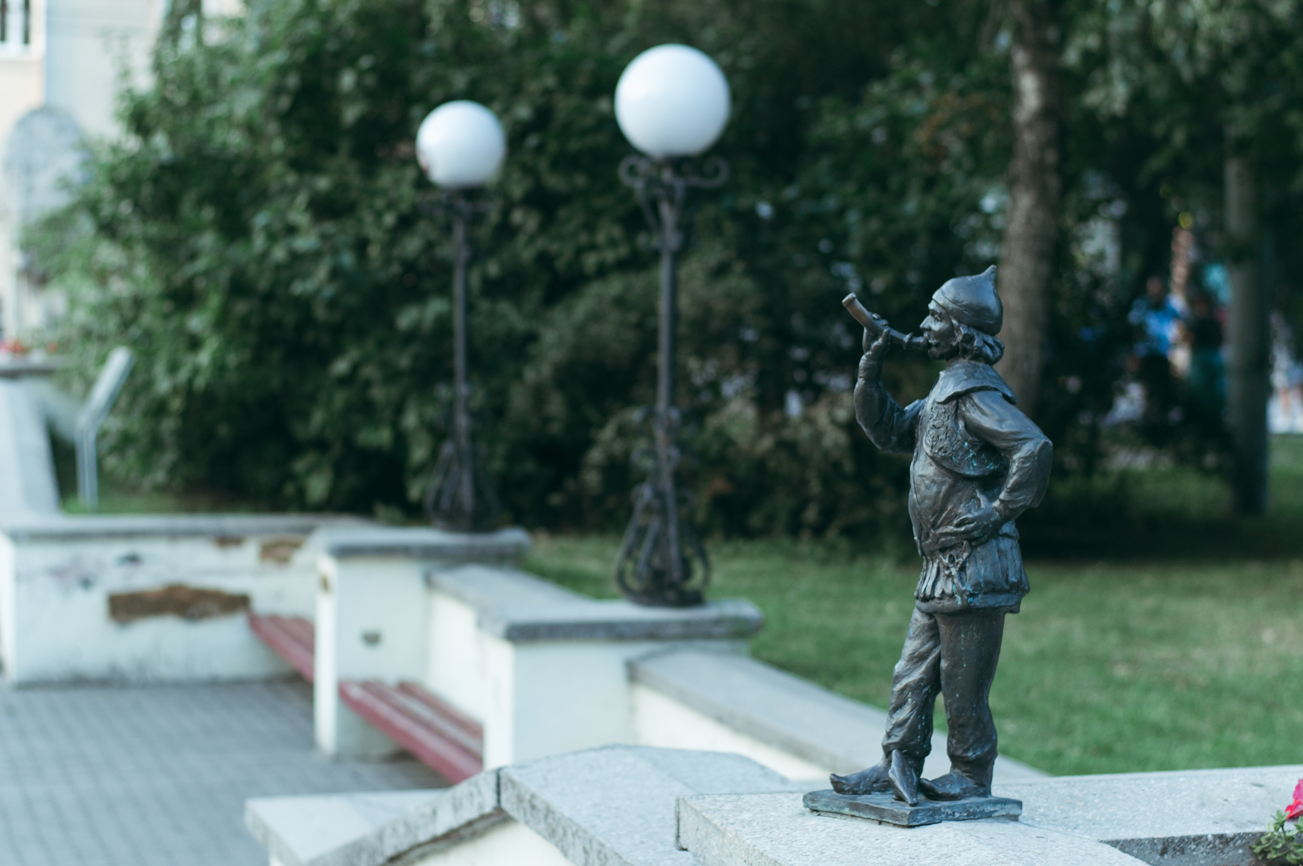 Following the Lutsk heralds