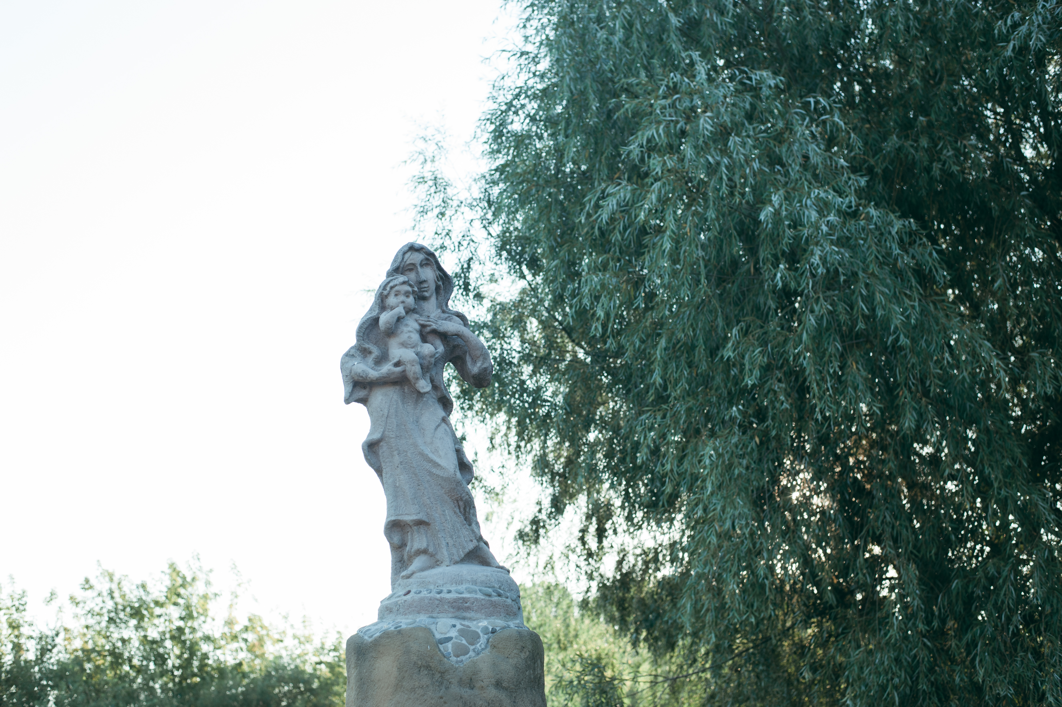 «Чи є в Луцьку білоглова»: луцьке жіноцтво крізь призму епох