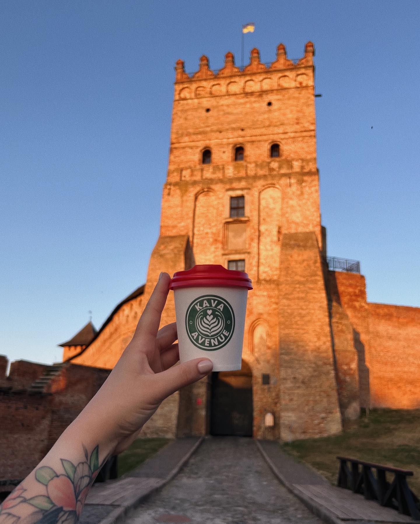 https://www.visitlutsk.com/wp-content/uploads/2019/12/avenyu3.jpg