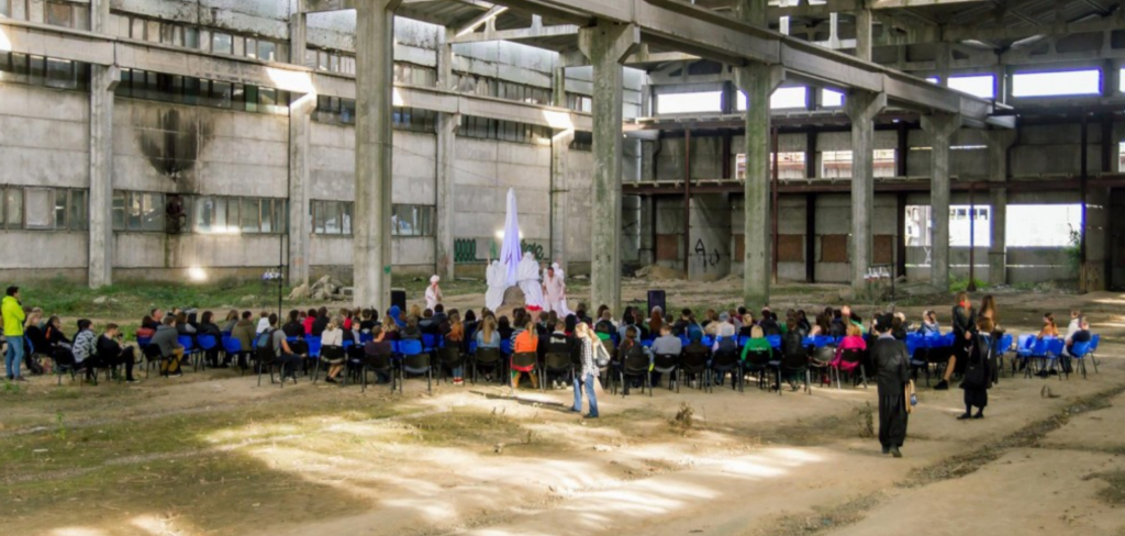 Festiwal teatralny „Wieszak podróżny”