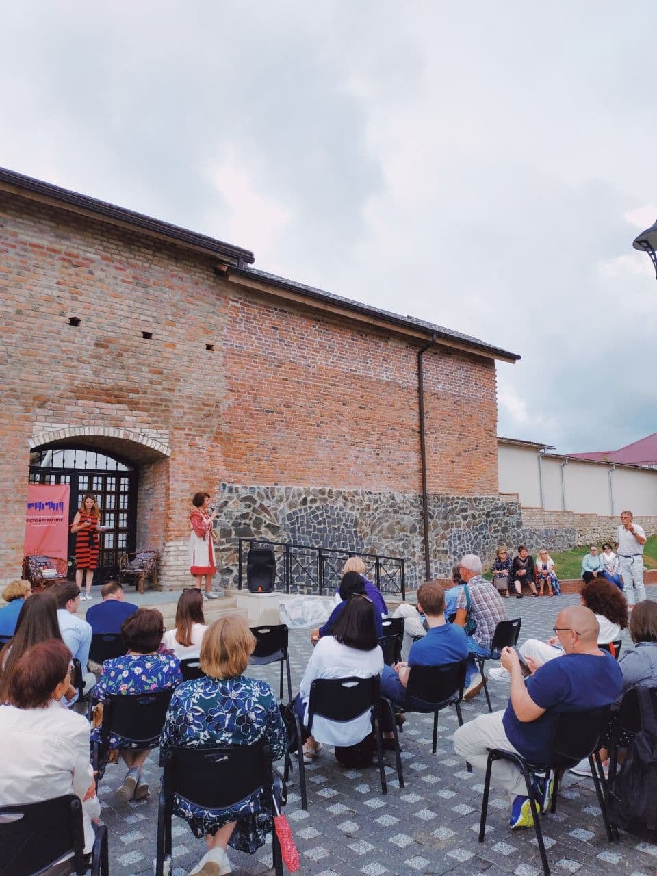 https://www.visitlutsk.com/wp-content/uploads/2021/07/212124409_4680634285299295_970371488026251905_n.jpg