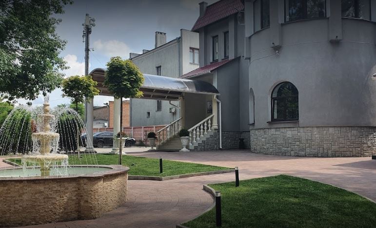 Готельний комплекс «Ірен-Чевермето»