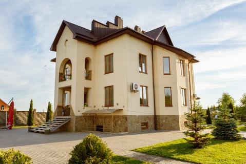 Готель “Золота підкова”