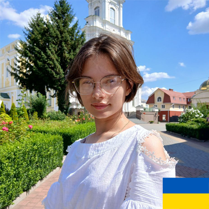 Вікторія Монастирна