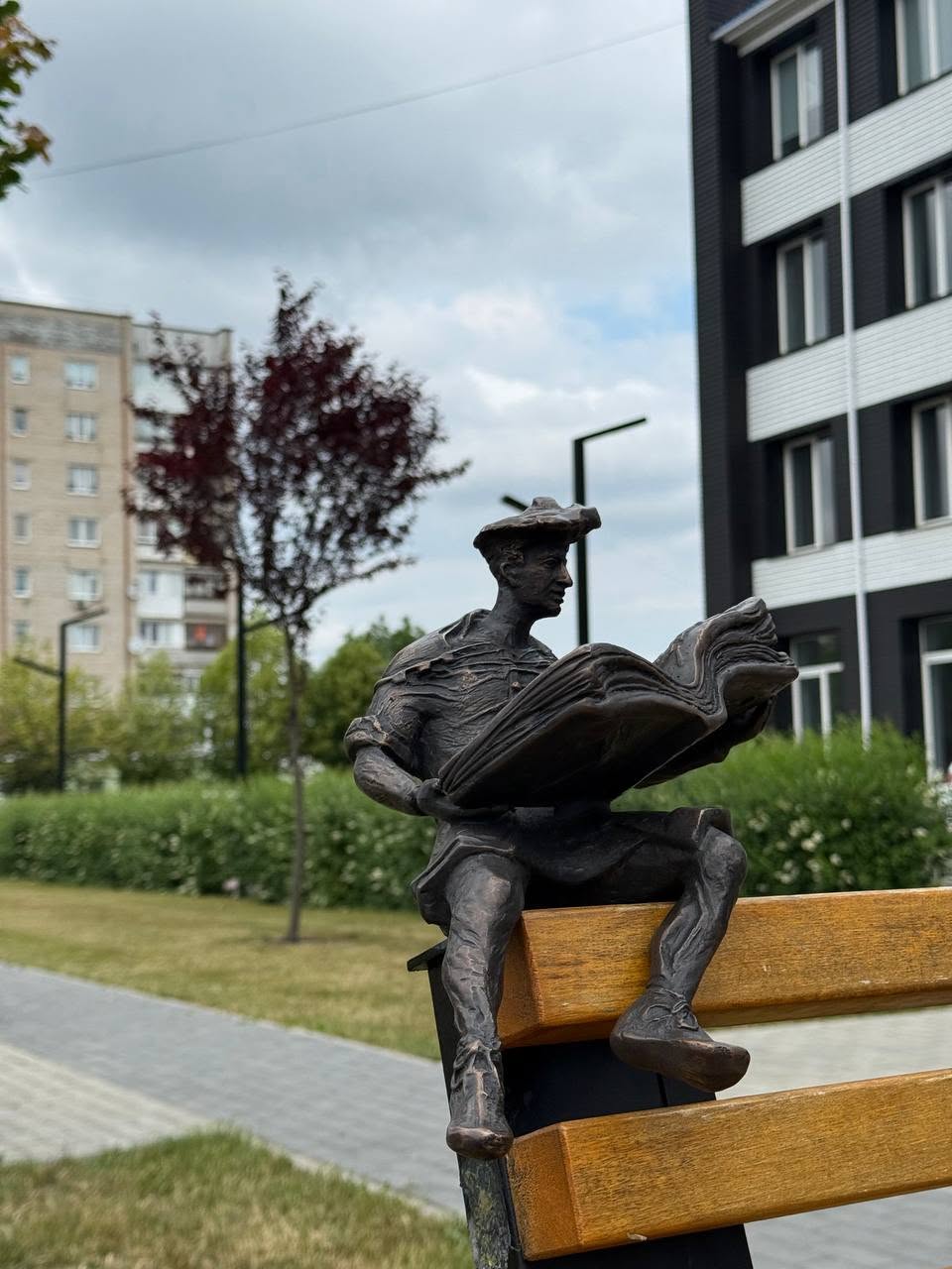 https://www.visitlutsk.com/wp-content/uploads/2026/06/knyzhko.jpg